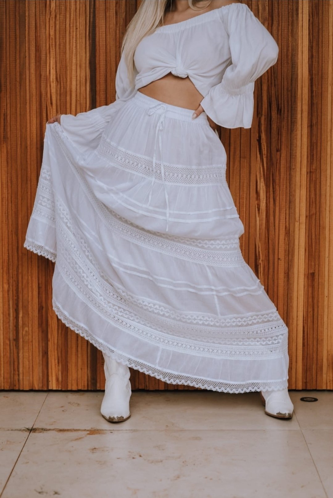 SAIA LONGA FEMININA RENDADA