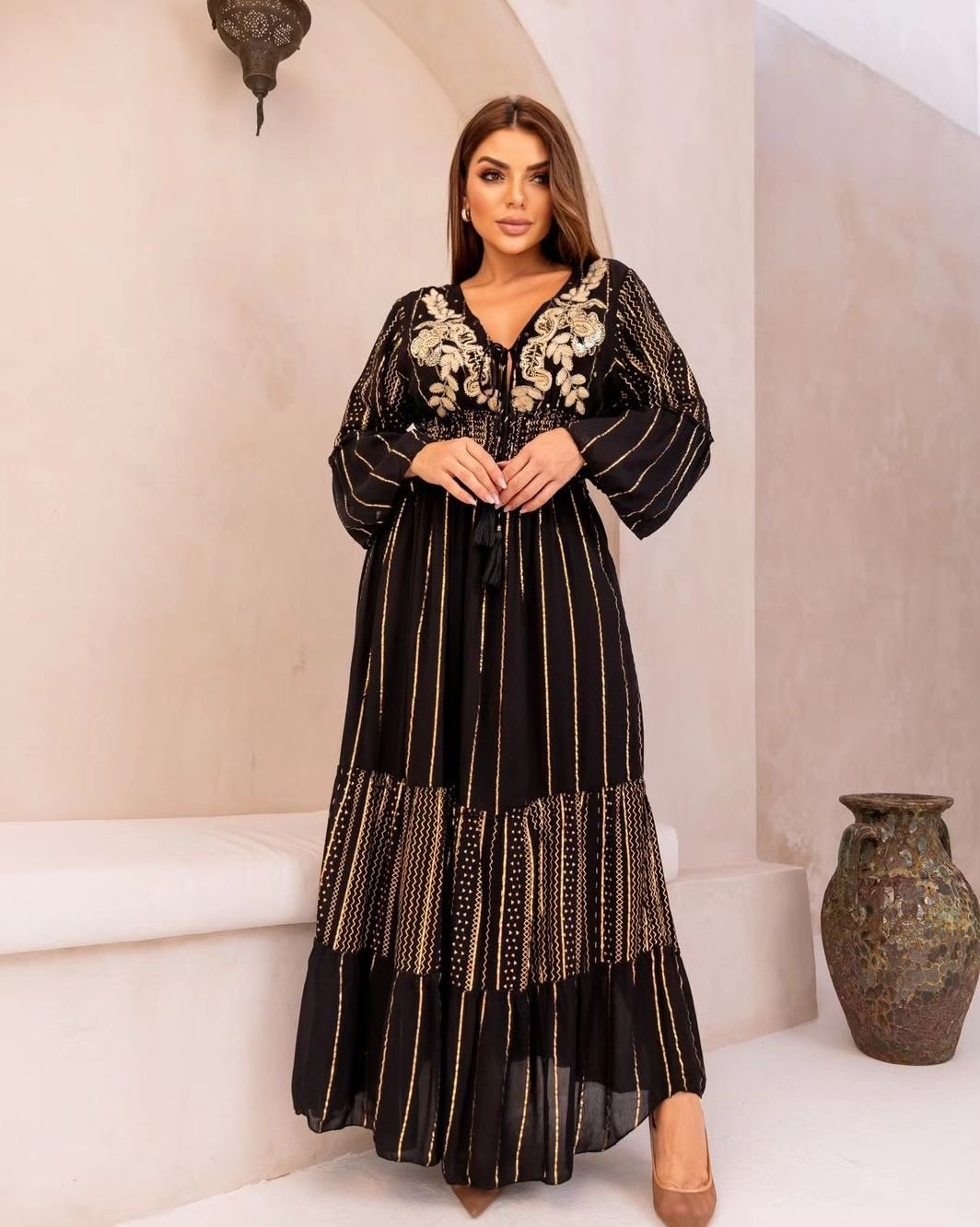 VESTIDO LONGO FEMININO CREPE BODADO MANGA LONGA