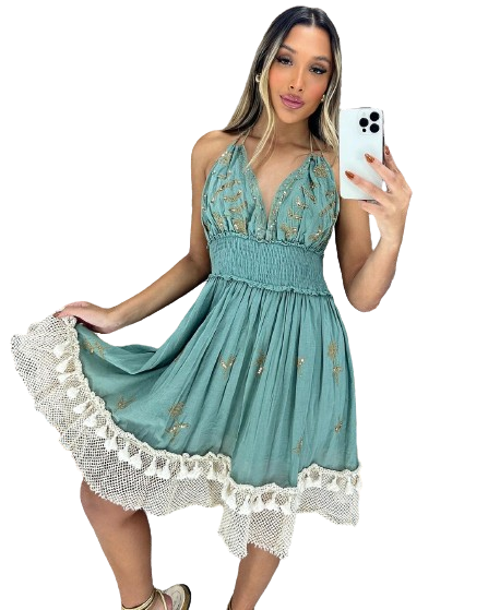 VESTIDO CURTO FEMININO BOHO CHIC BORDADO DETALHES EM RENDA ARRASTÃO