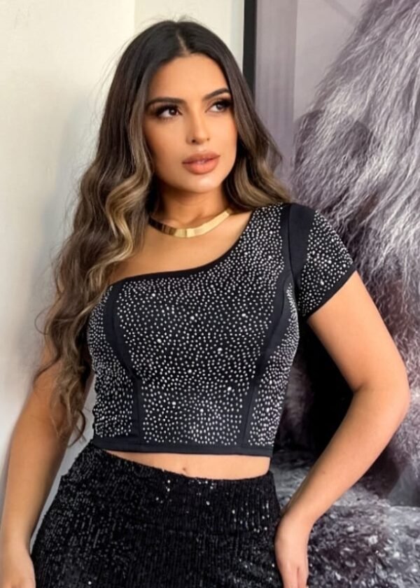 Blusa Feminina Ombro Só com Pedrarias em Suplex