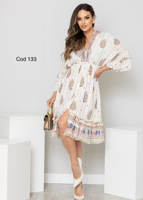 Vestido Boho Elegance com Detalhes Artesanais